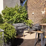 Korner Montparnasse Hotel 3*