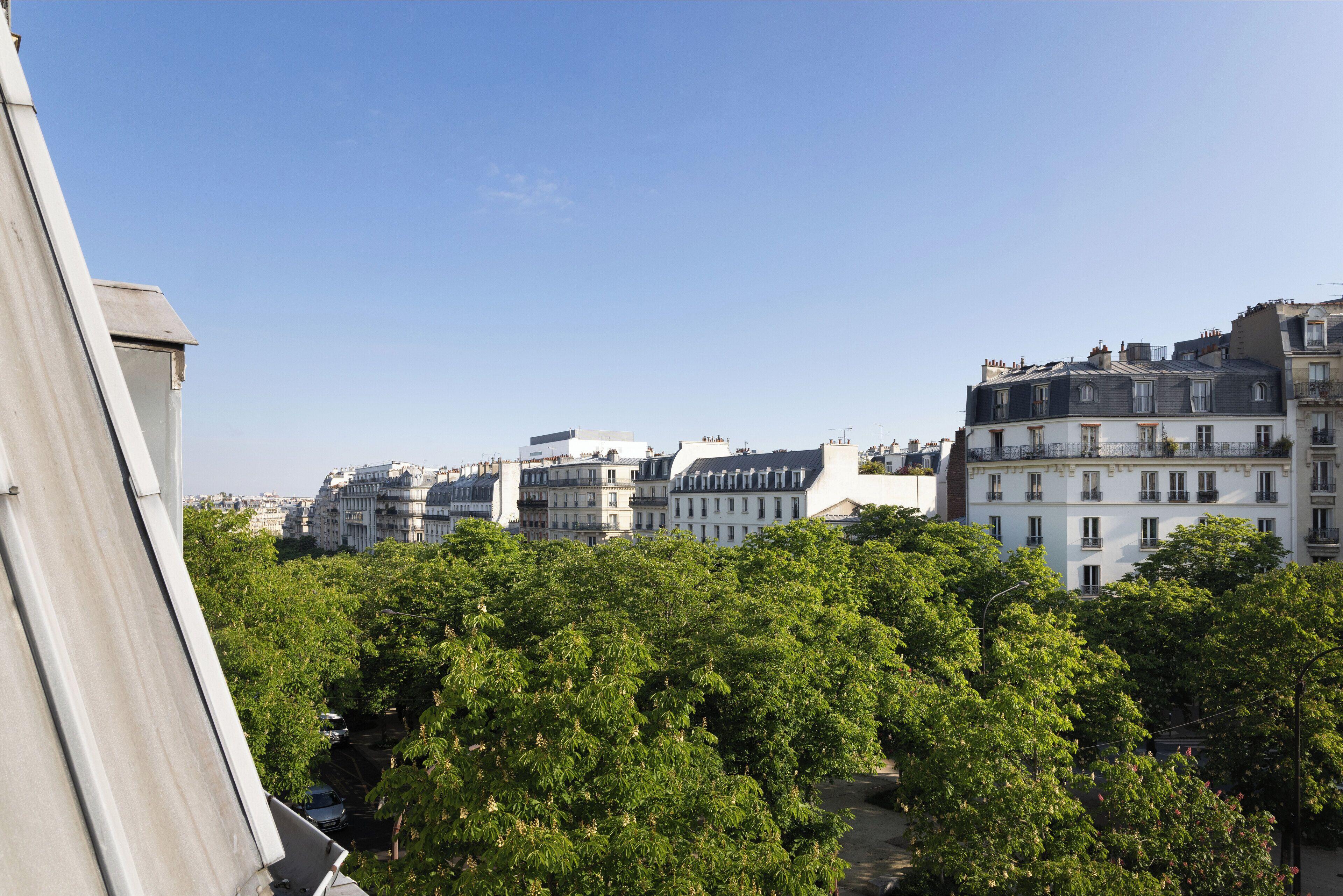 Korner Montparnasse Hotel