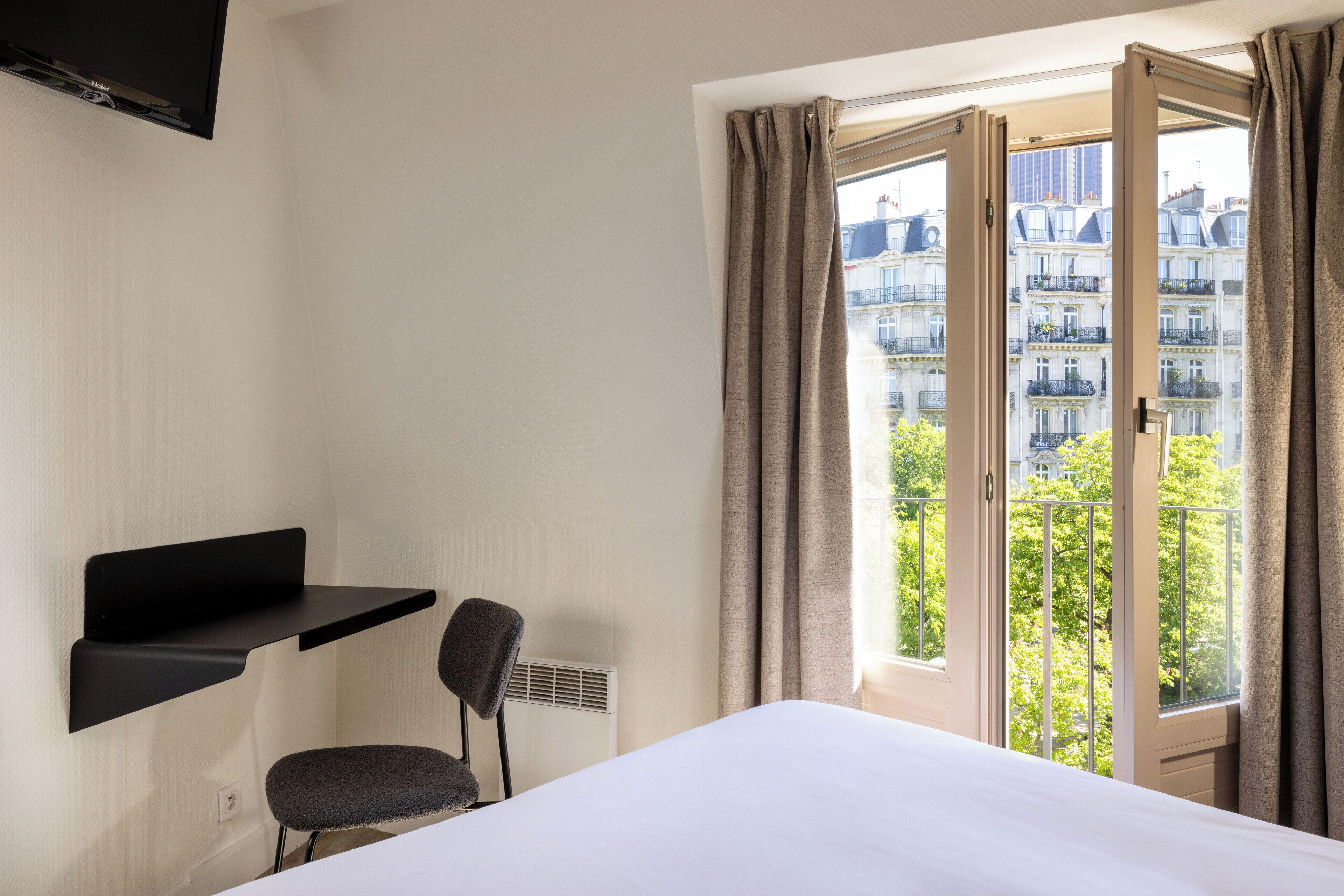 Korner Montparnasse Hotel